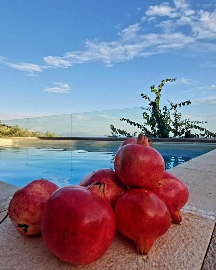 Apollo Romantic Sea View Villa Kivérion Exterior foto